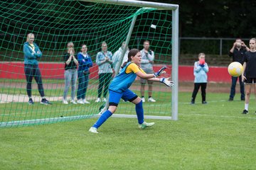 Bild 657 - Loewinnen Cup